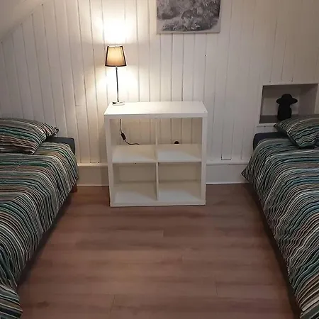Holiday home Proche De Bayeux, Pres Des Plages Du Debarquement, A La Campagne *